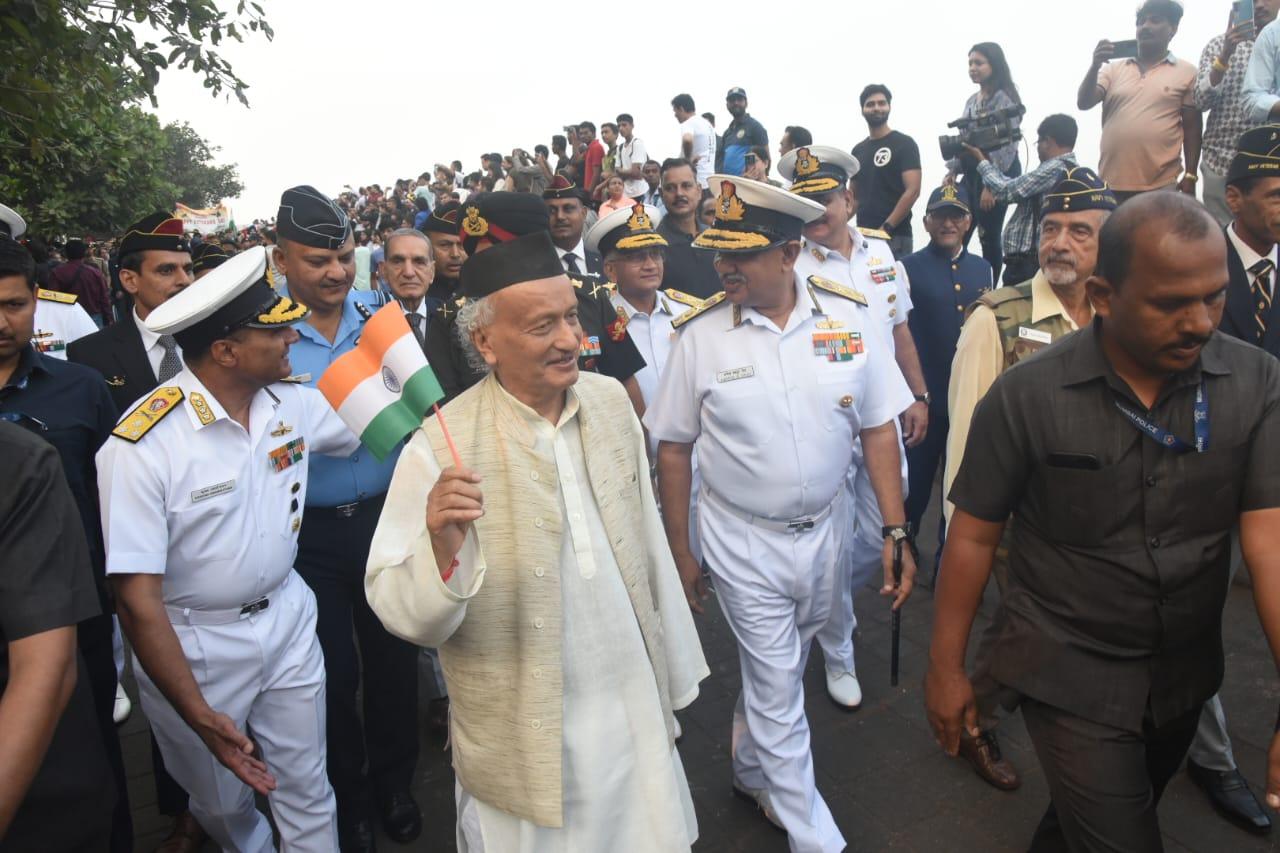 Maharashtra Governor Bhagat Singh Koshyari on Sunday flagged off Tri-Services Veterans Day Parade at Marine Drive